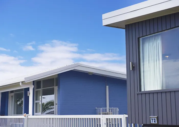 Harbour View Apartments